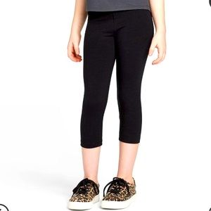 Girl's Capri Leggings, set of 2 black, 10-12 large by Cat & Jack